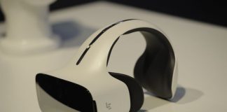 LeVR выпустили аналог Gear VR под смартфоны своей марки